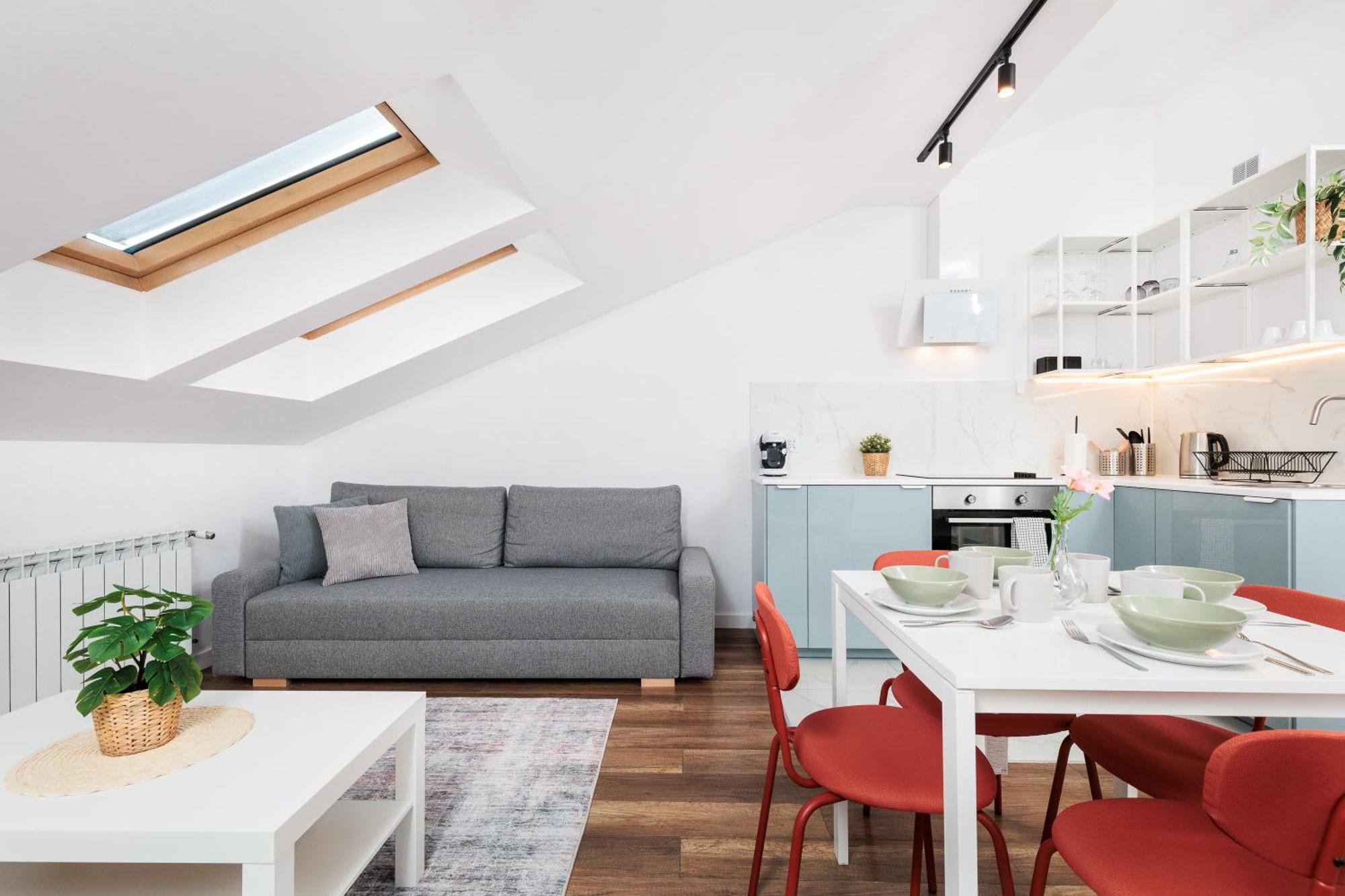 Krakow Trailside Apartments - By Upstairs ภายนอก รูปภาพ